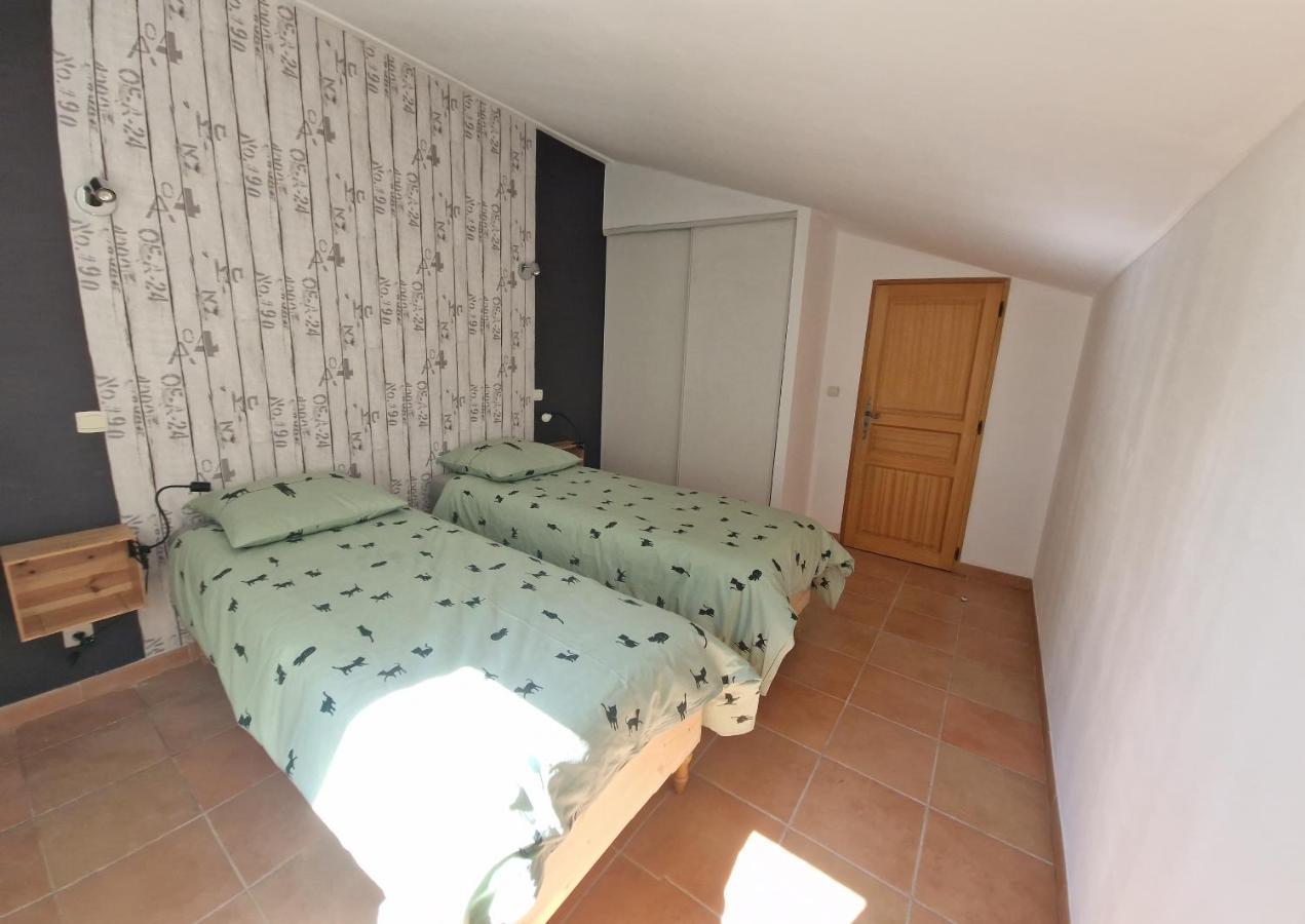 Villa Au Pied De La Sainte Victoire Puyloubier Экстерьер фото